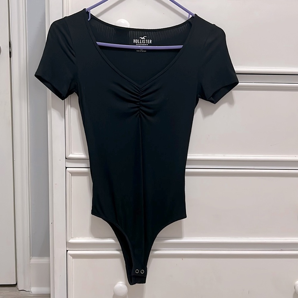 black hollister bodysuit